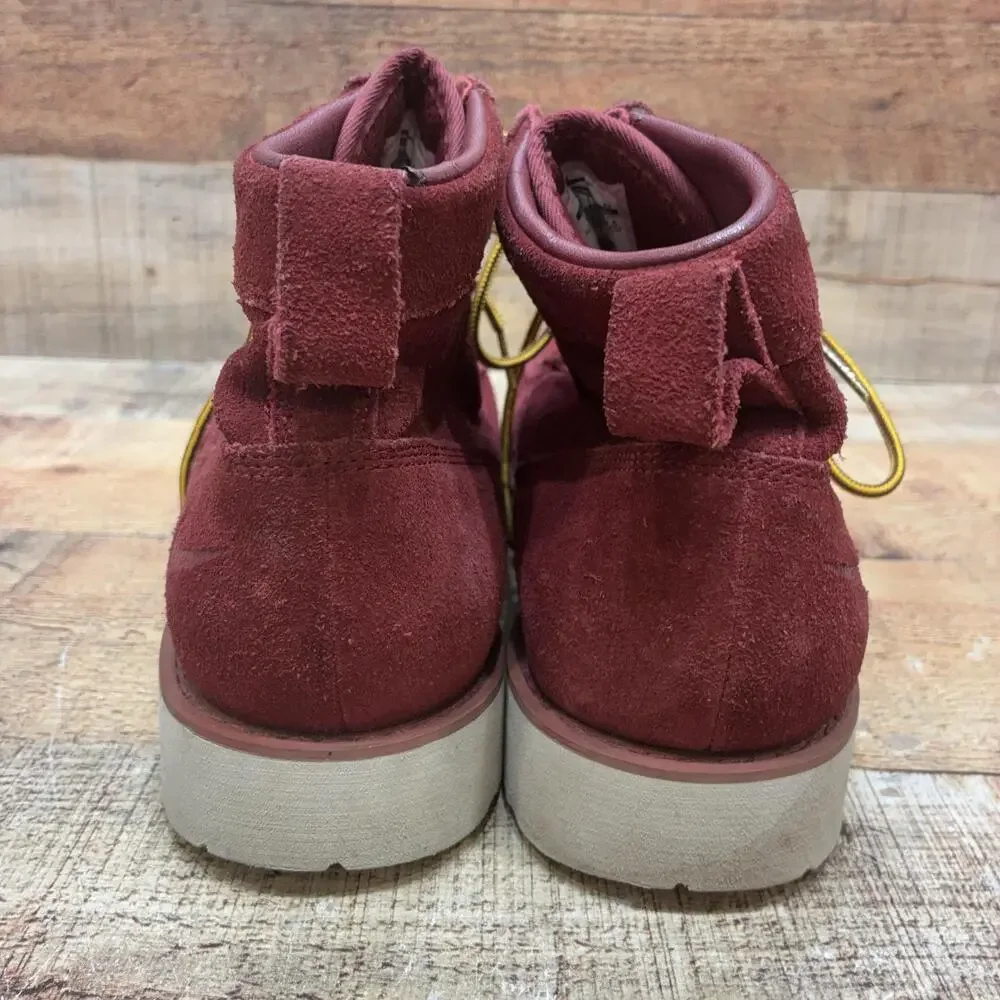 Nike Boots Mens Size 11.5 45.5 Red Suede ACG Chukka Ankle Lace Up Boots